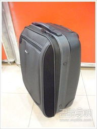 外交官箱包特賣(mài)低至98元 開(kāi)啟日用百貨的時(shí)尚輕奢之旅